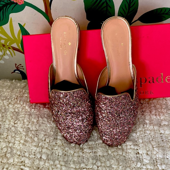 Kate Spade Rose gold glitter slides - Picture 1 of 5
